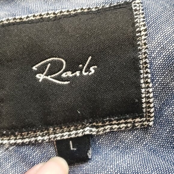 Rails Shirt Womens Large Blue Button Down Linen Blend Heart Chambray Long Sleeve - Picture 3 of 7